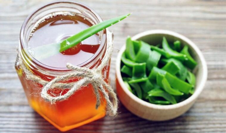 Honey with aloe juice in the treatment of cervical osteochondrosis. 